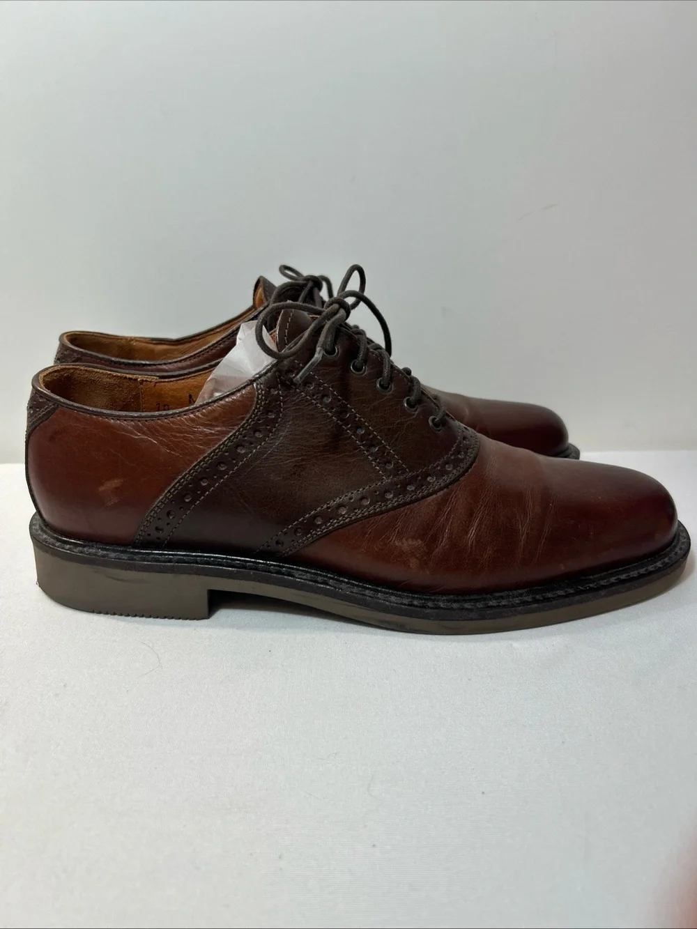 Men's Classic Brown Leather Oxford Shoes with Brogue Detailing Made In Italy Vtg